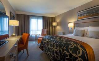 Отель Clayton Hotel Limerick Лимерик Представительский номер с кроватью размера «king-size»-4